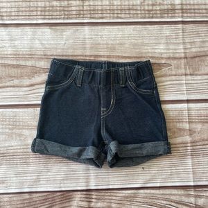 ✨Girls 2T Jean Shorts✨